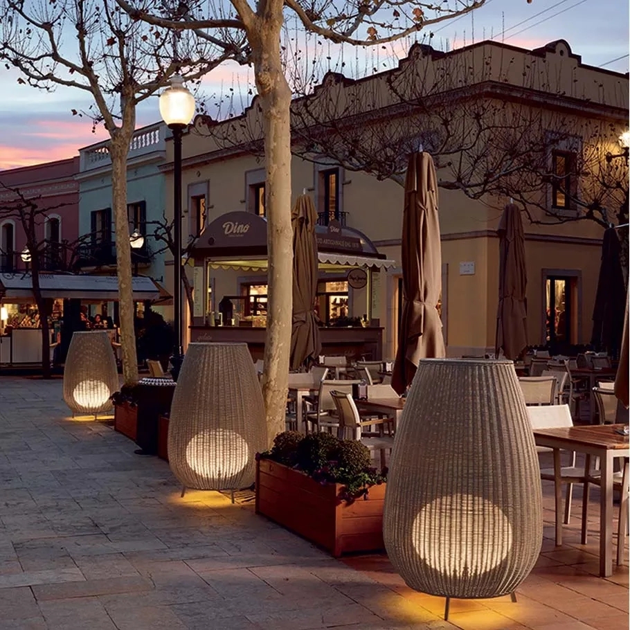Loom Crafts Outdoor Floor Lamps 50 (LCO/036/001)